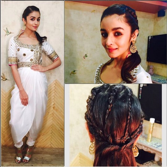 Aliaa Bhatt looks gorgeous in this beautiful outfit.