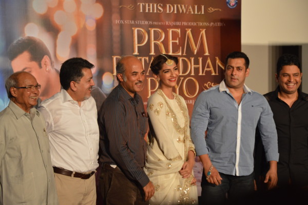 Prem Ratan Dhan Payo star cast at the trailer launch.