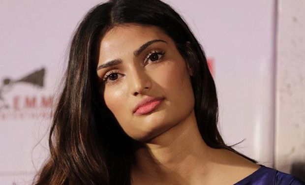Athiya Shetty : I am not here to become a fashion icon