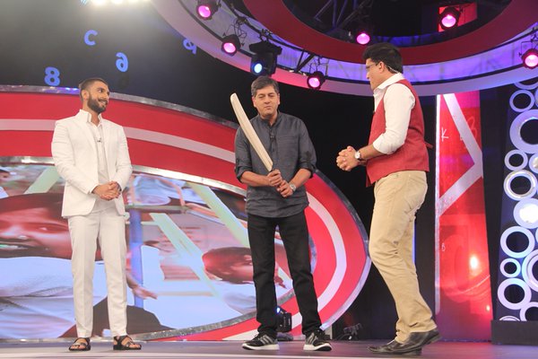 Ranveer Singh, Saurav Ganguly playing