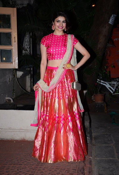Prachi Desai looks adorable in this pink lehenga.