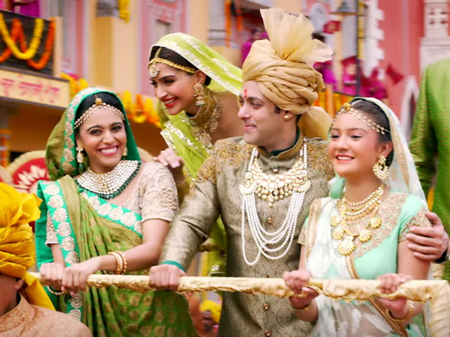 A sequence from Prem Ratan Dhan Payo