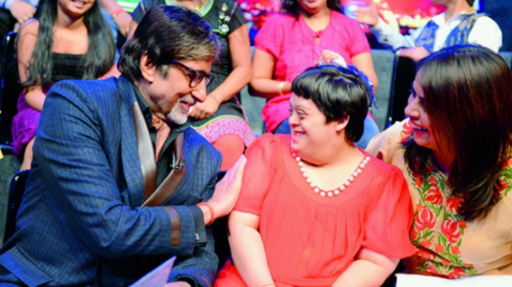 Amitabh Bachchan with his fan