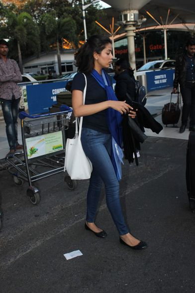 Mira Rajput at Mumbai airport