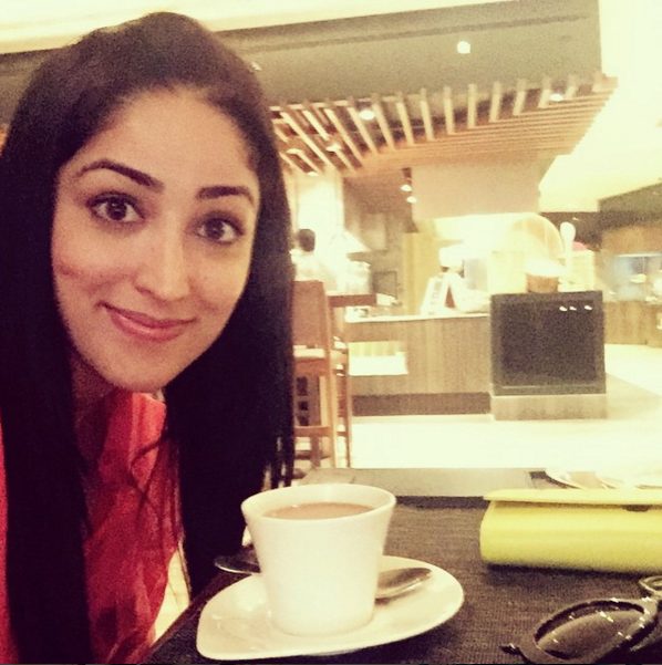 Yami Gautam loves clicking selfies, even while a coffee break!