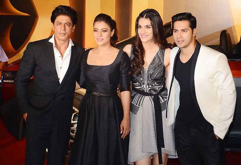 Shah Rukh Khan, Kajol, Kriti Sanon and Varun Dhawan in Dilwale