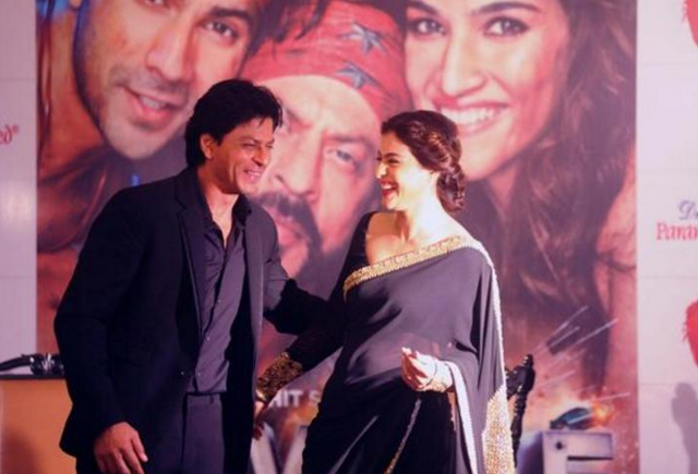 Shah Rukh Khan and Kajol giggling