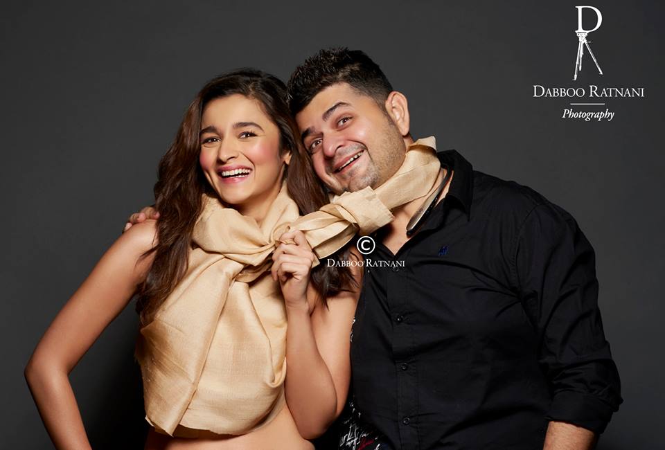 Alia Bhatt with Dabboo Ratnani at behind the scene of 2016 Calendar shoot