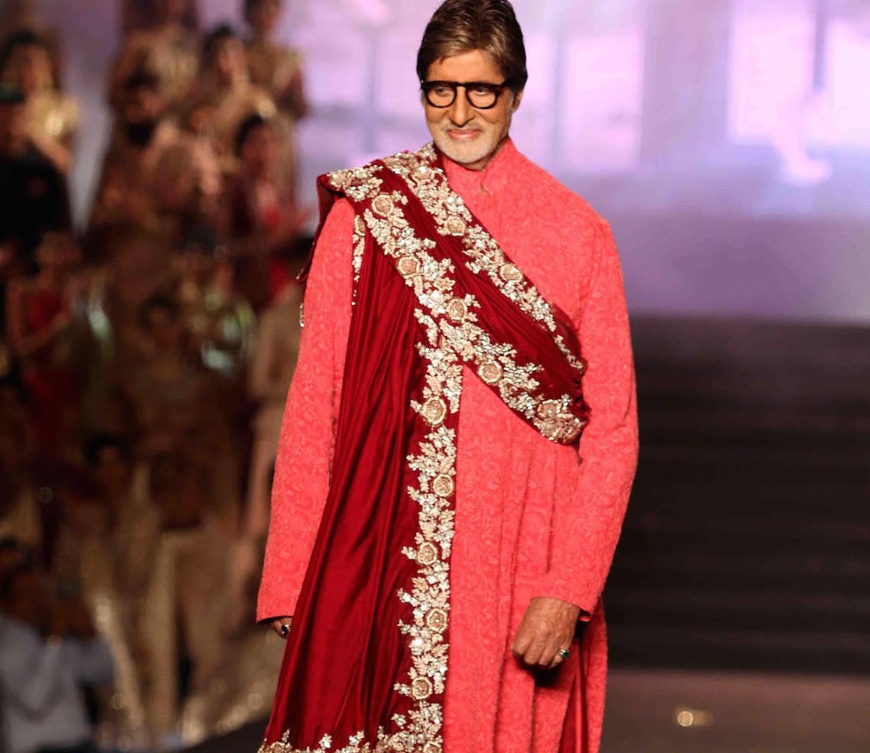 Amitabh Bachchan at Phadnis event