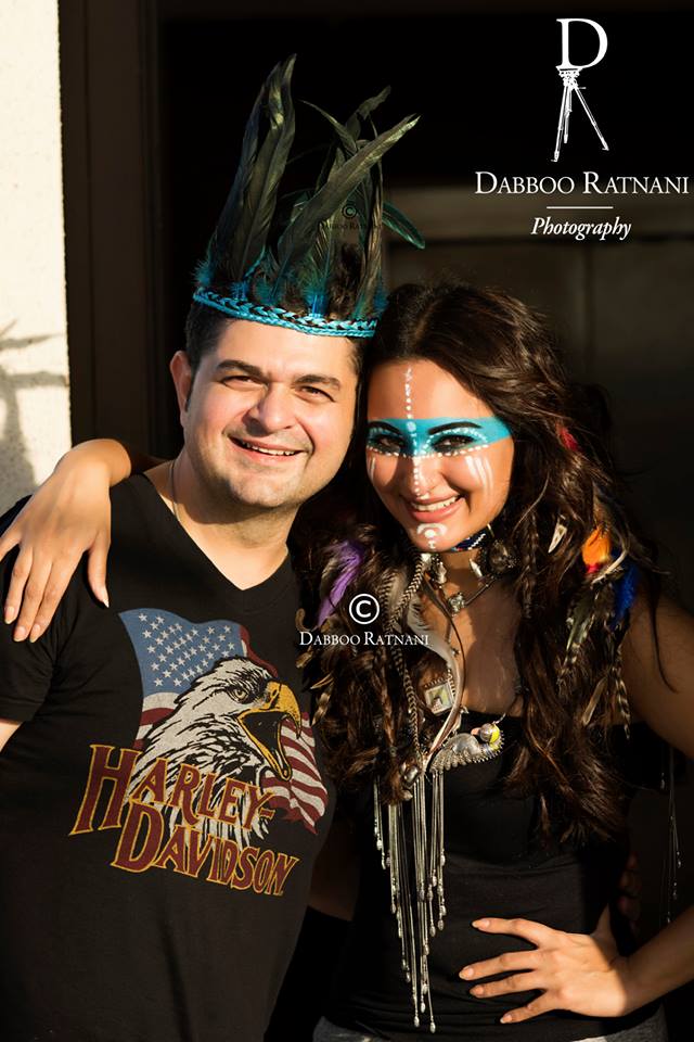 Dabboo Ratnani with Sonakshi Sinha in tribal avatar at behind the scene of 2016 Calendar shoot