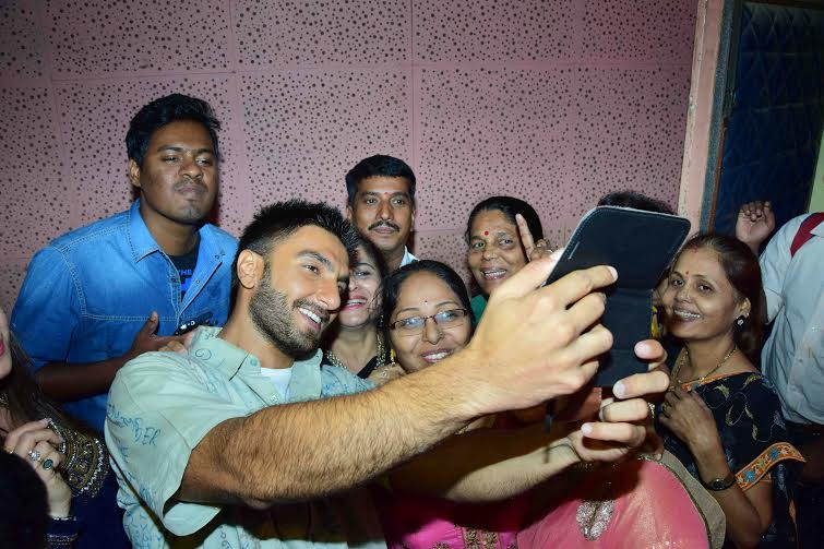 Ranveer Singh's selfie time with fans at Learners' Academy's 33rd annual day function