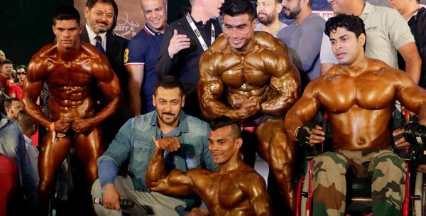 Salman Khan with body builders
