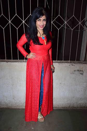 Shibani Kashyap in red gown