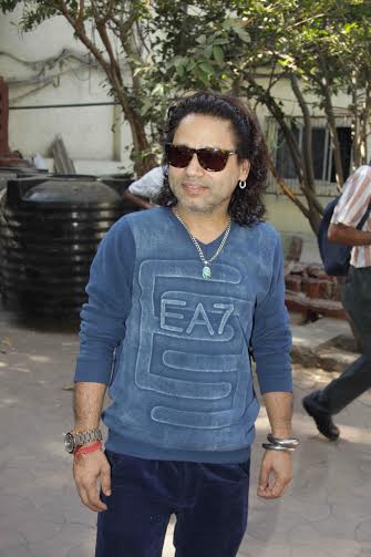 Kailash Kher leaving after recording a song at Music recording of 'Billu Ustaad'.