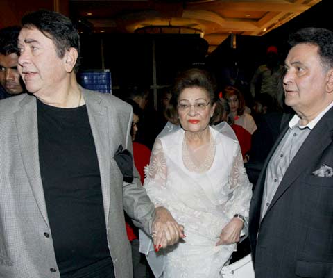 Randhir Kapoor, Krishna Raj Kapoor and Rishi Kapoor