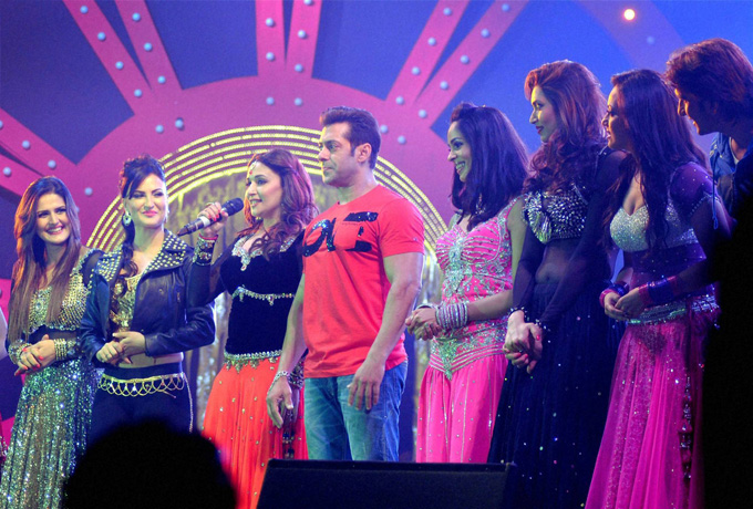 Salman Khan with Madhuri Dixit