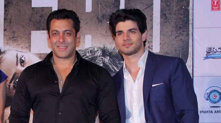 Salman Khan with Sooraj Pnacholi