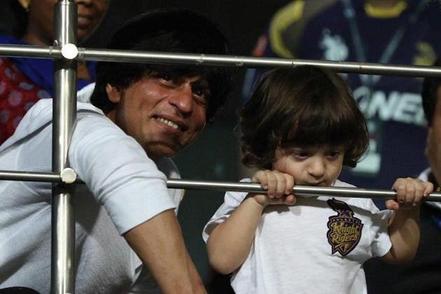 Shah Rukh Khan with AbRam Khan