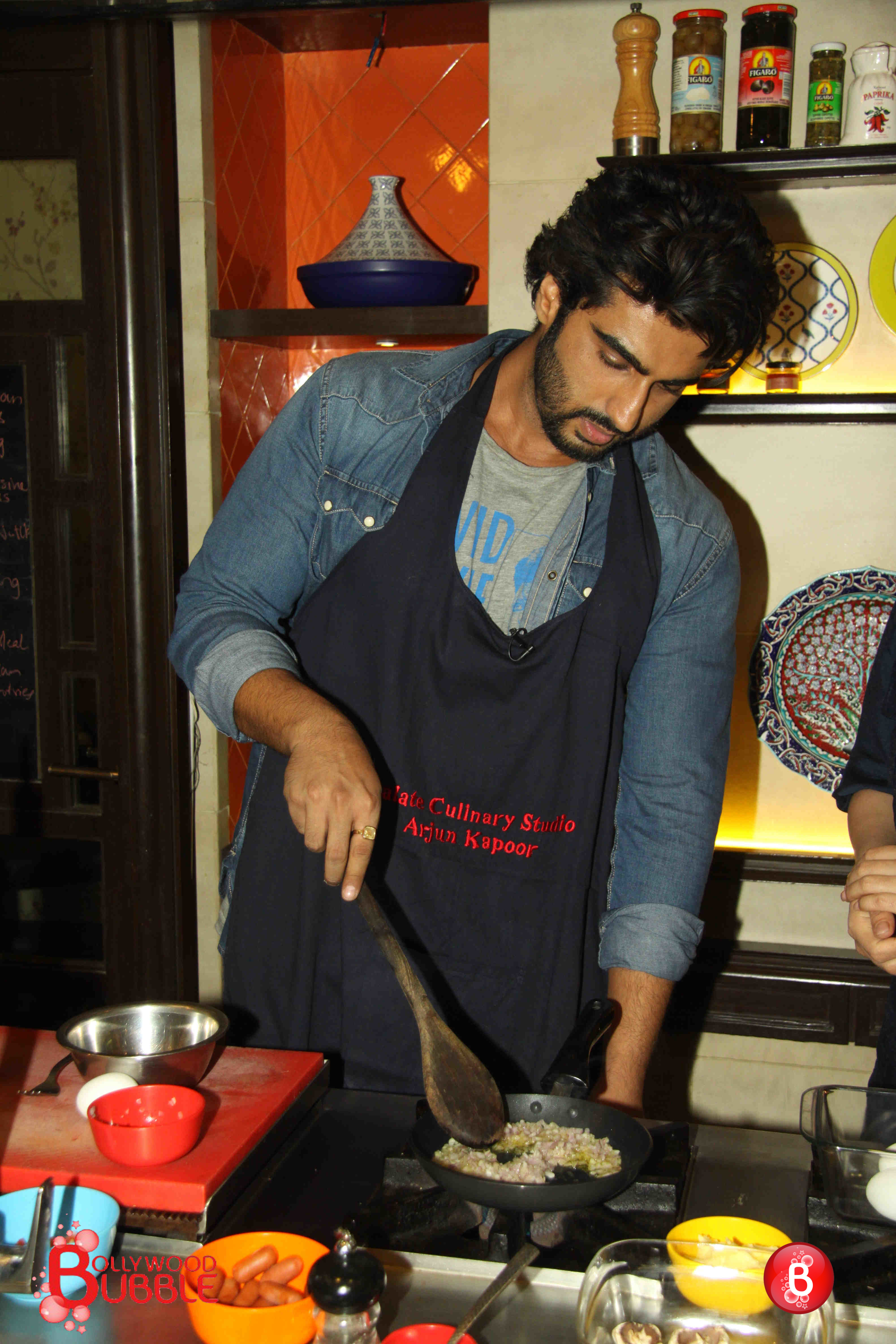 Arjun Kapoor at promotions of his upcoming movie 'Ki & Ka'