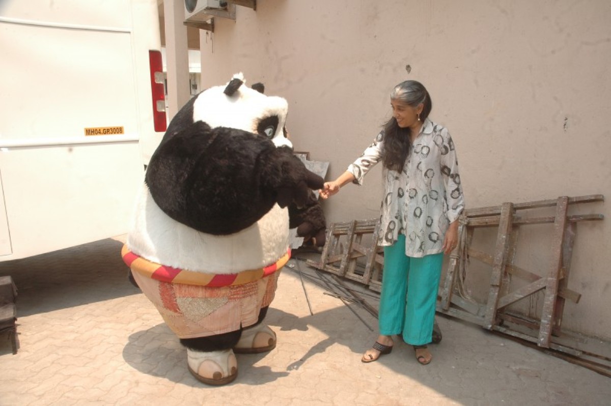 Bollywood Celebs posing with Kung Fu Panda