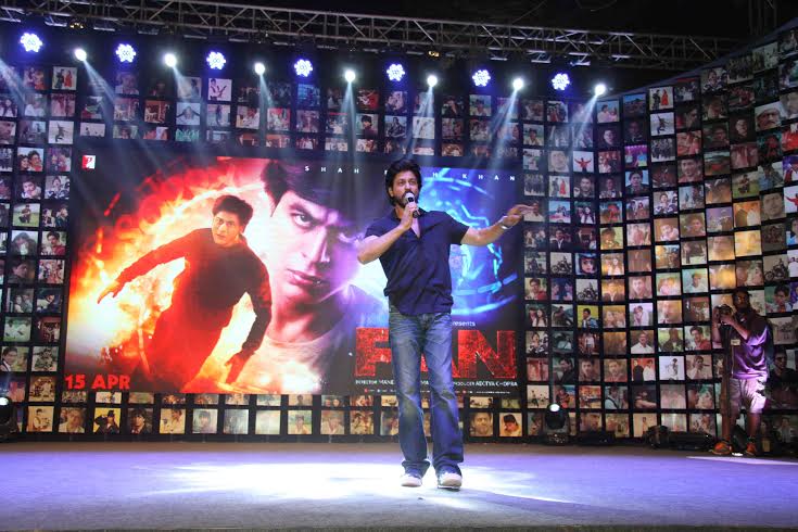 Shah Rukh Khan at Trailer launch event of movie 'Fan'