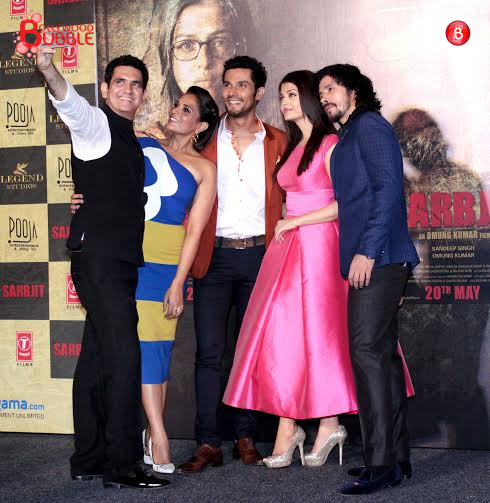 Aishwarya Rai Bachchan and Randeep Hooda at Trailer launch event of their movie 'Sarbjit'