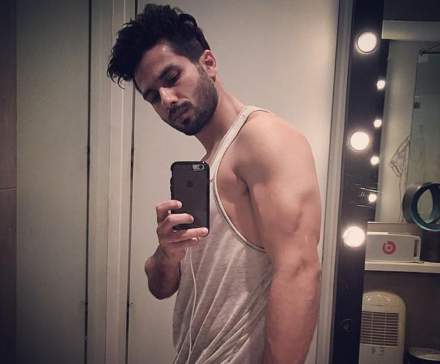 Drool Alert Workout Pics! Shahid Kapoor is responsible of making summers hotter