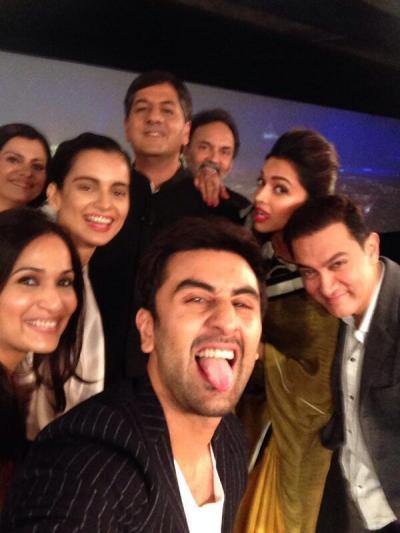 Ranbir Kapoor with friends