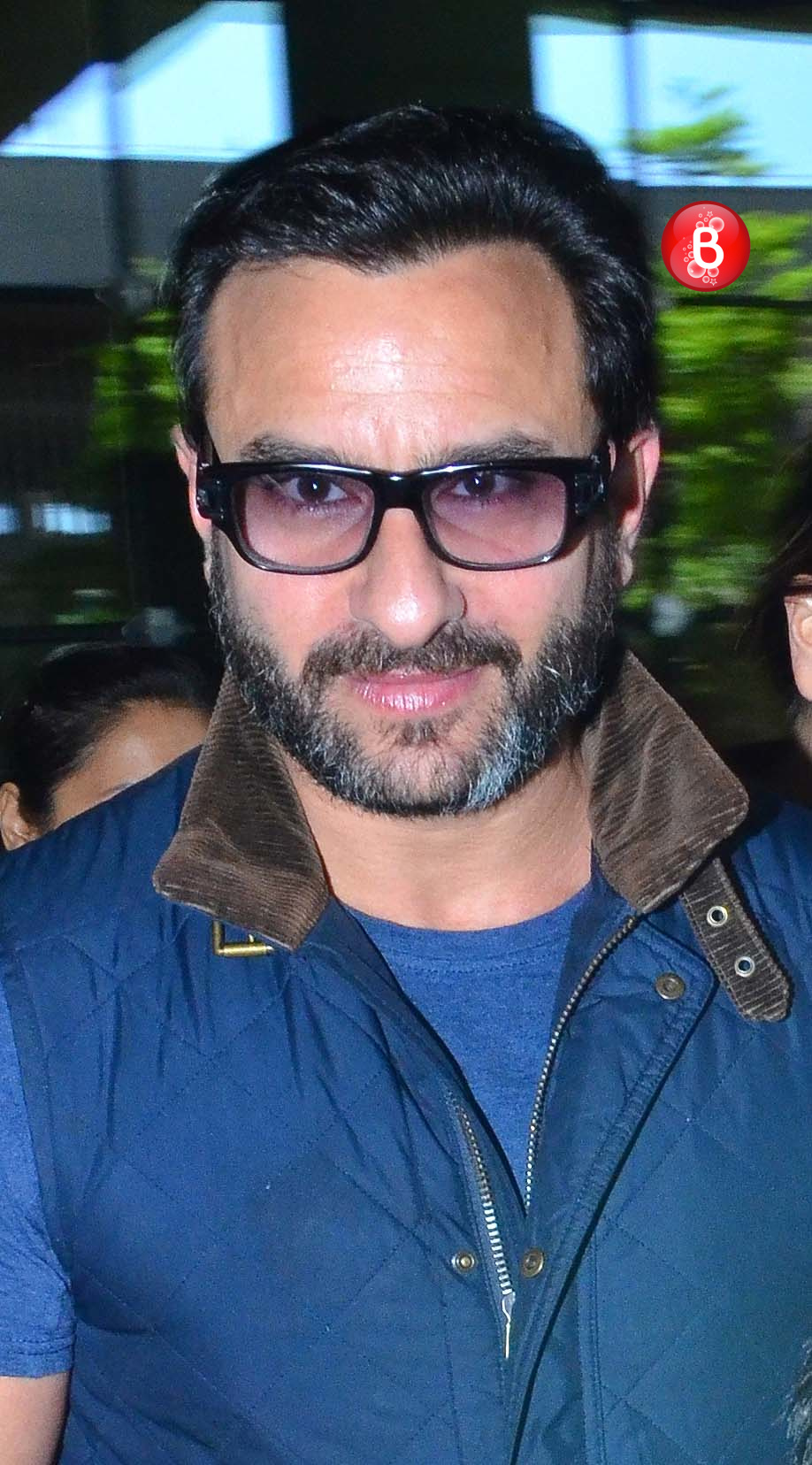 Saif Ali Khan and Kareena Kapoor Khan snapped at Mumbai airport