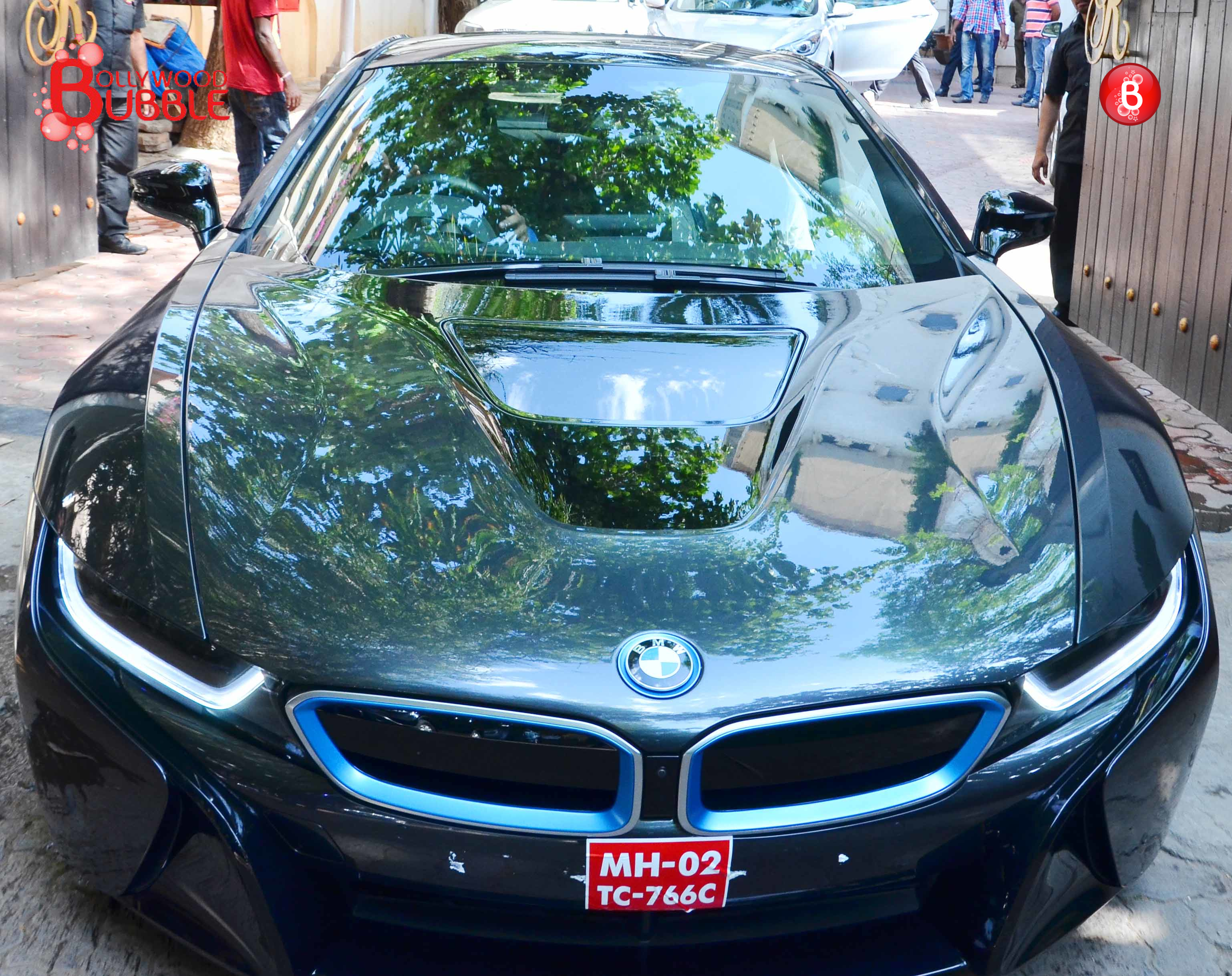 Shilpa Shetty Kundra enjoys ride in her new BMW i8 with son Viaan