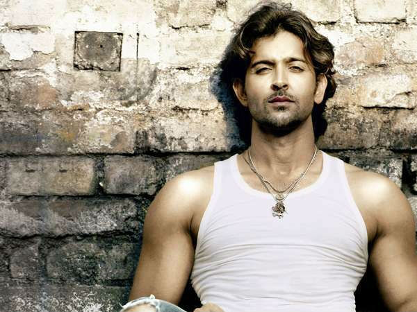 Hrithik Roshan | Hrithik roshan, Hrithik roshan hairstyle, Cool hairstyles  for men