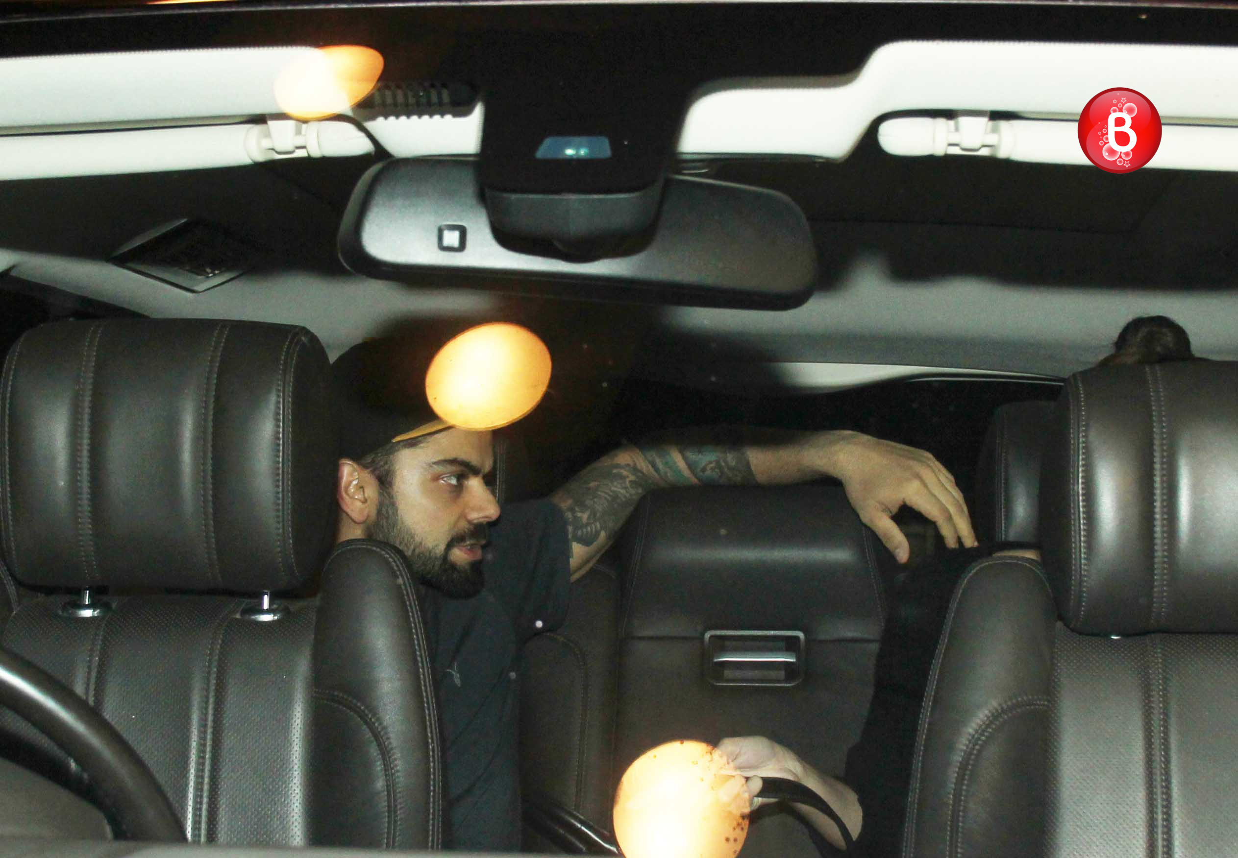 Virat Kohli, Anushka Sharma snapped together at Mumbai airport