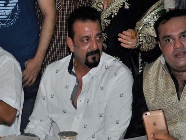 Sanjay Dutt attends Sehri dinner