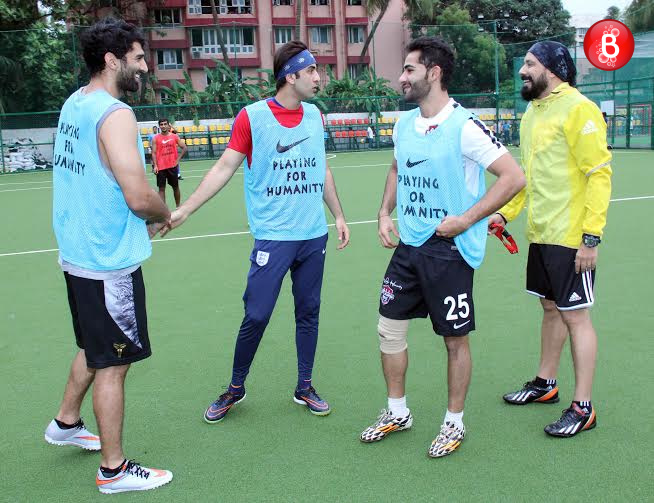 Ranbir Kapoor, Aditya Roy Kapur and other celebs practice football