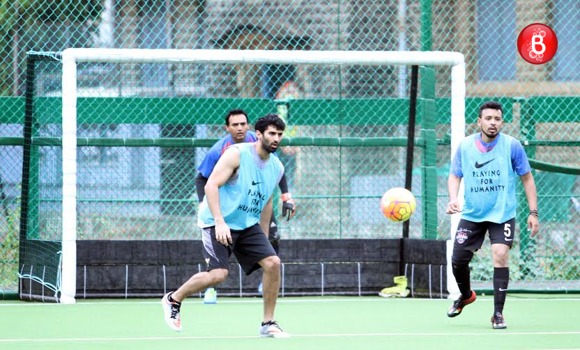 Ranbir Kapoor, Aditya Roy Kapur and other celebs practice football