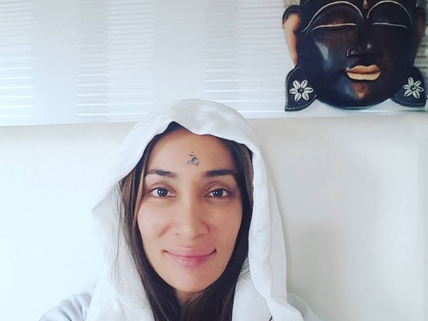 Sofia Hayat’s comment of giving birth to Lord Shiva is just absurd!