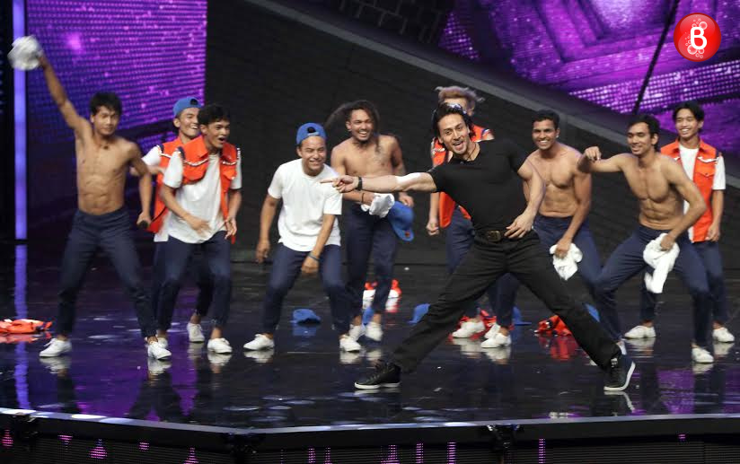 Tiger Shroff dancing on Dance Plus