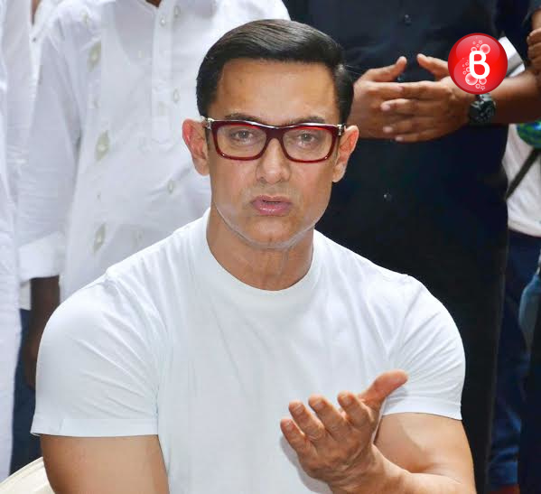 Aamir Khan's pictures as he celebrates Eid with media