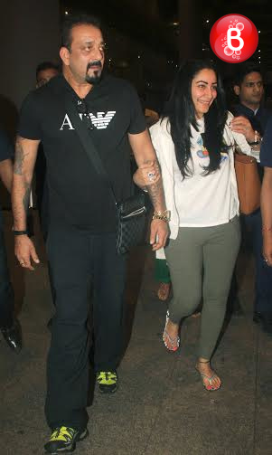 Sanjay Dutt and Maanayata Dutt snapped at airport