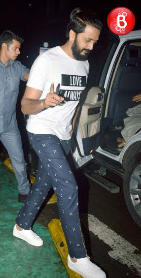 Riteish Deshmukh snapped after dinner date at BKC