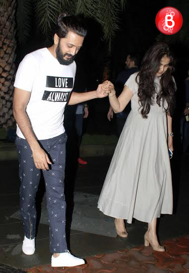 Riteish Deshmukh and Genelia Deshmukh snapped after dinner date at BKC