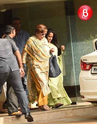 Salman Khan celebrates Raksha Bandhan with family and ladylove Iulia Vantur