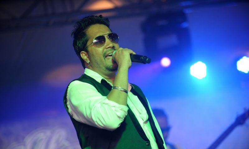 Mika Singh raises eyebrows with 'adult' humour at song launch