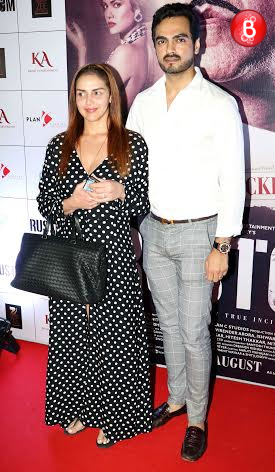 Actress Esha Deol with hubby Bharat Takhtani