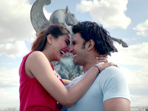 Ranveer Singh and Vaani Kapoor's 'Befikre' song is released