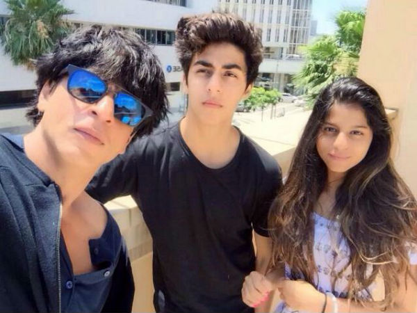 Shah Rukh Khan with Suhana and Aryan
