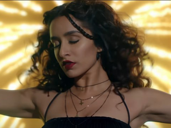 Shraddha Kapoor's new song from 'Rock On 2'