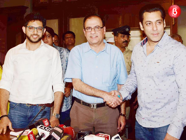 Aditya Thackeray, Ajoy Mehta and Salman Khan