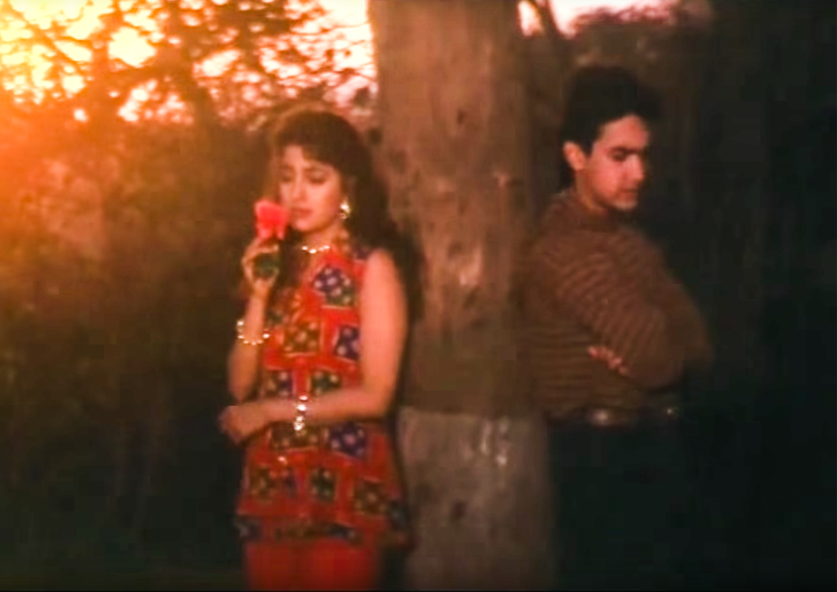 Juhi Chawla and Aamir Khan in Andaz Apna Apna