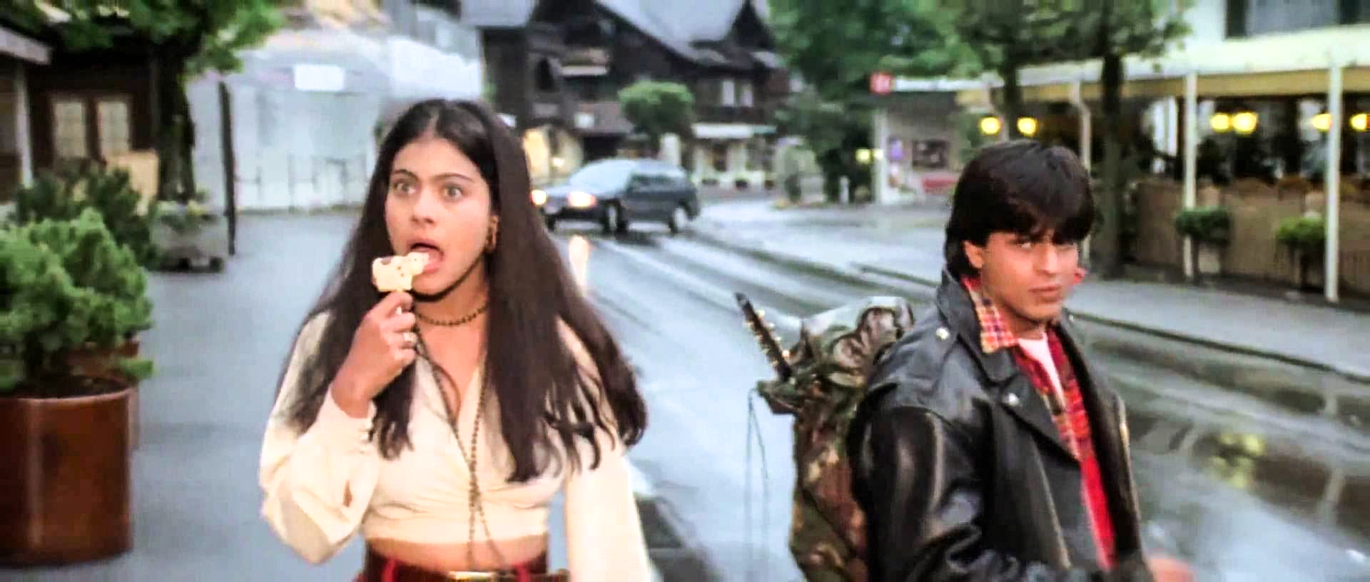 Dilwale Dulhania Le Jayenge: This Week, That Year: Raj, Simran and the  'villain' of their love story